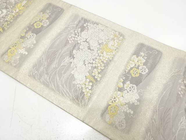 Masu, chrysanthemum, bush clover, and grape patterns woven into a pouch obi